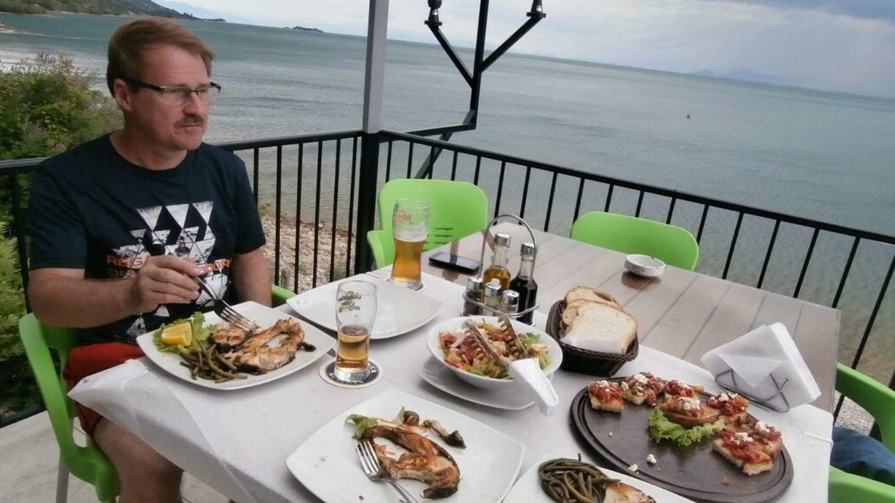 View Balani Restaurant